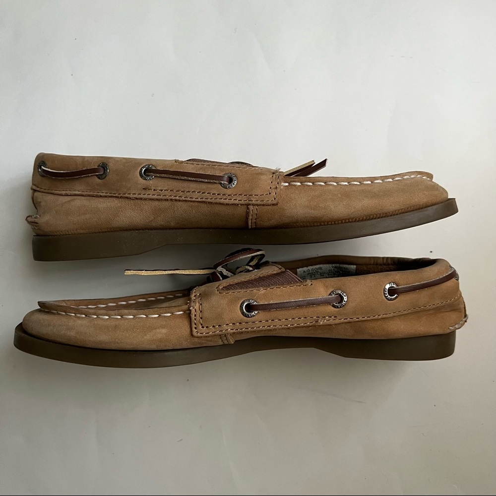 Used Sperry Boys Brown Boat Shoes - Size 4 - Picture 4 of 8